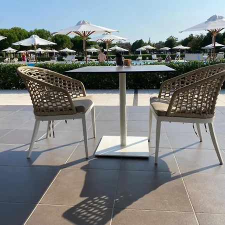 Golf Retreat - Pool & Relax